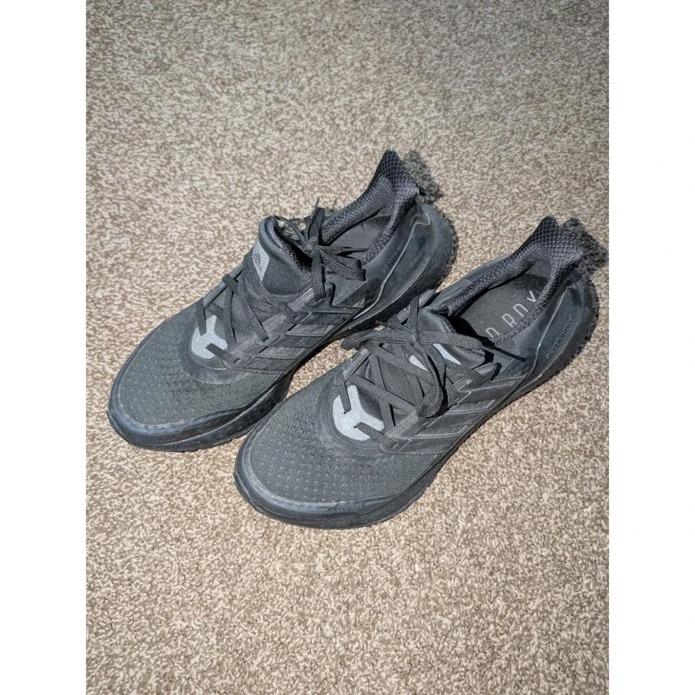 Adidas Men's Cold Ready Cold Rdy Ultraboost Black Size 10 (M)